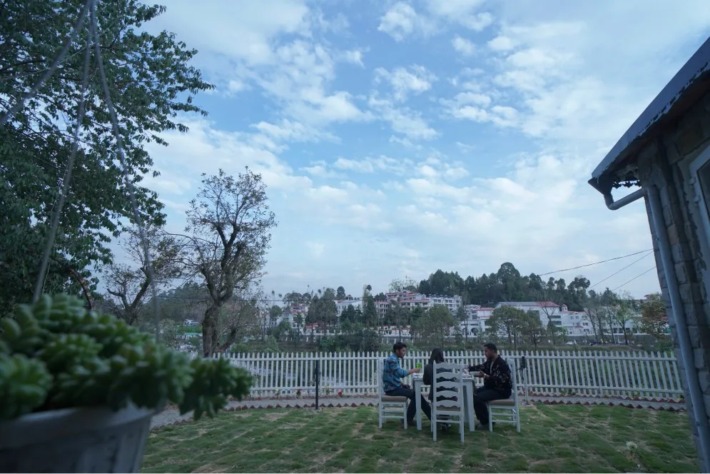 Guests enjoying their stay at Casa De Bello, Nainital