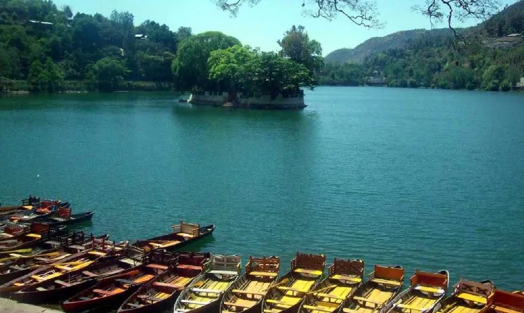 Naukuchiatal, nine-cornered lake near Nainital